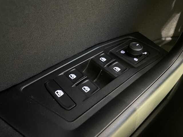 Volkswagen T-Roc 2.0TDI 150CV DSG Life - IVA ESPOSTA
