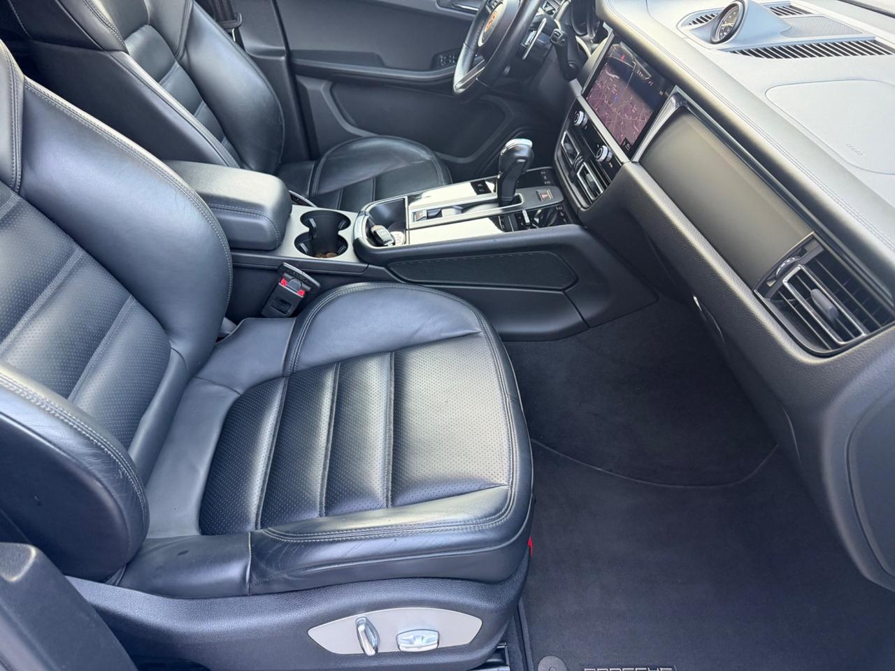 Porsche Macan 2.0 T