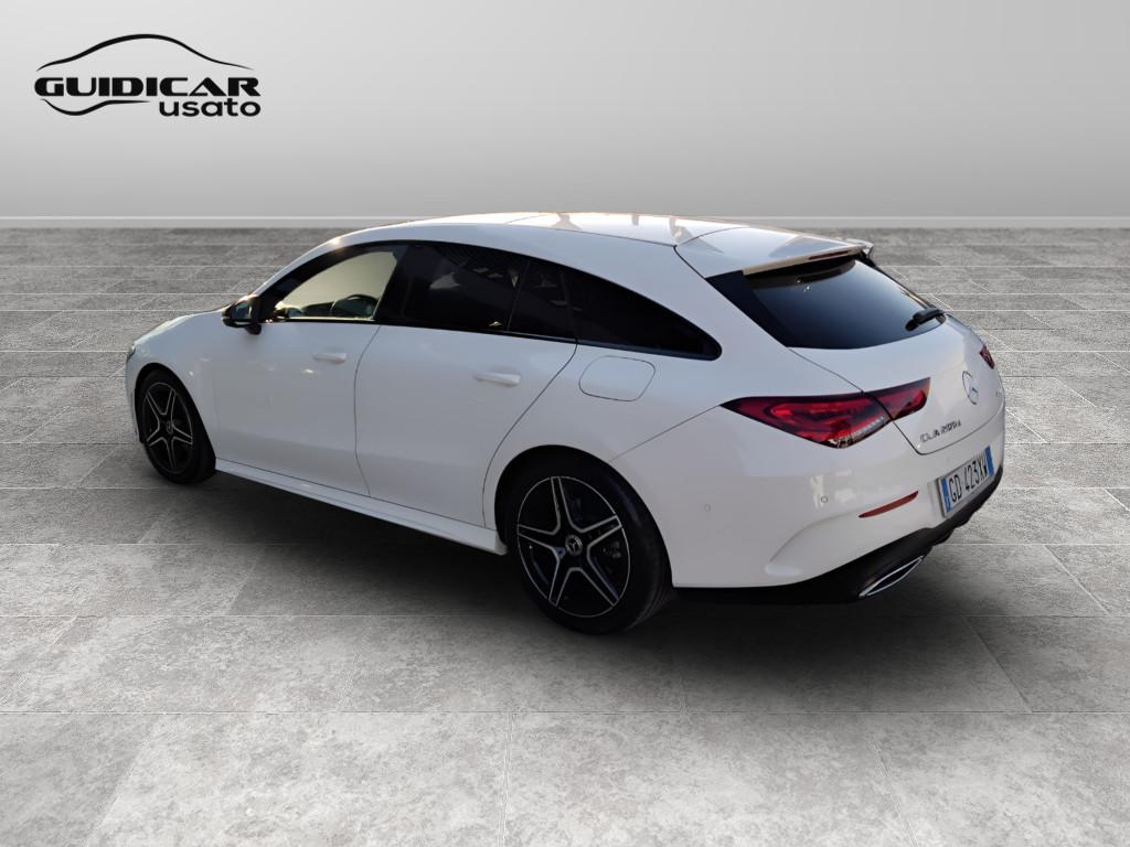 Mercedes-Benz CLA Sh.Brake - X118 - CLA Shooting Brake 200 d Premium 4mati