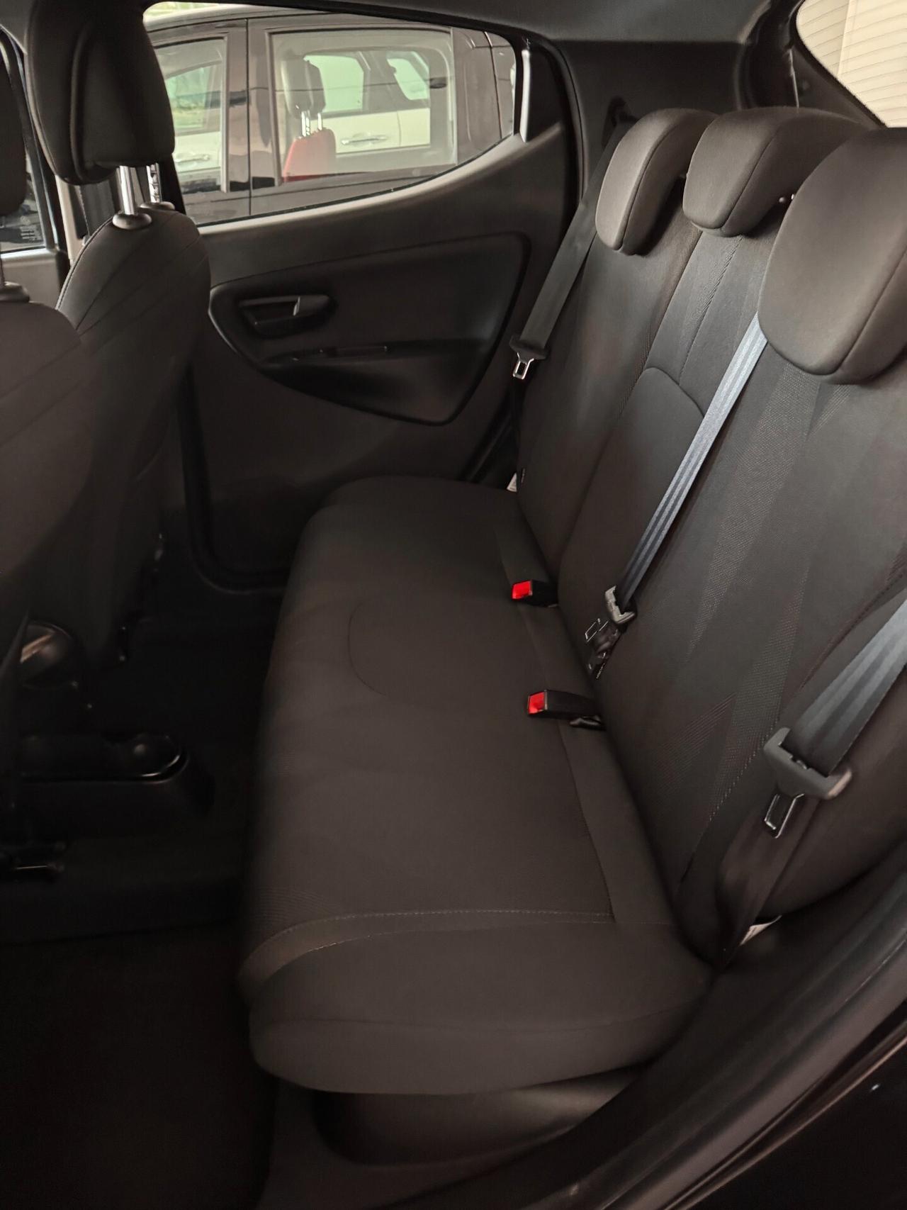 YPSILON GOLD 1.2 BZ FULL OPTIONAL