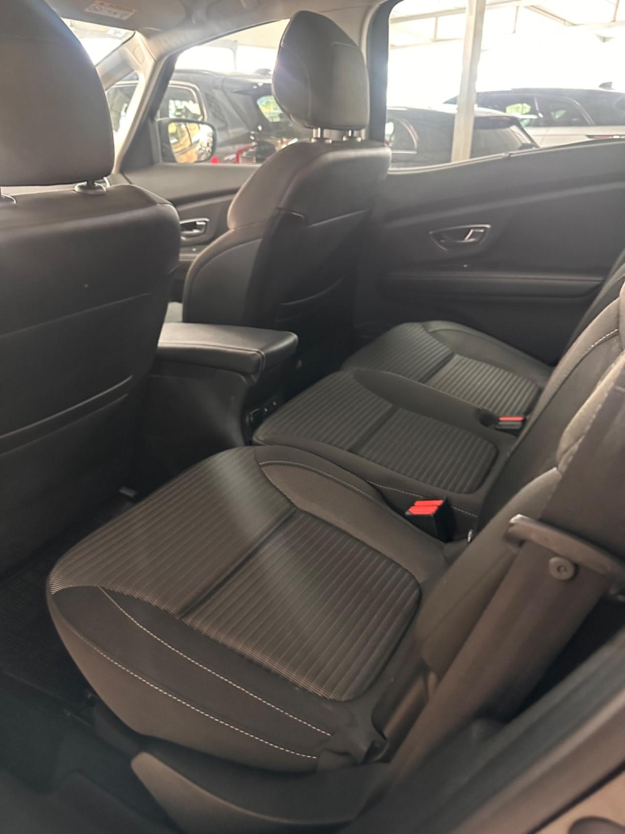 Renault Scenic Scénic dCi 8V 110 CV EDC Energy Sport Edition2
