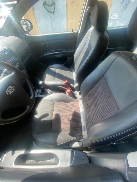 Kia Picanto 1.0 12V Life Bi-Fuel