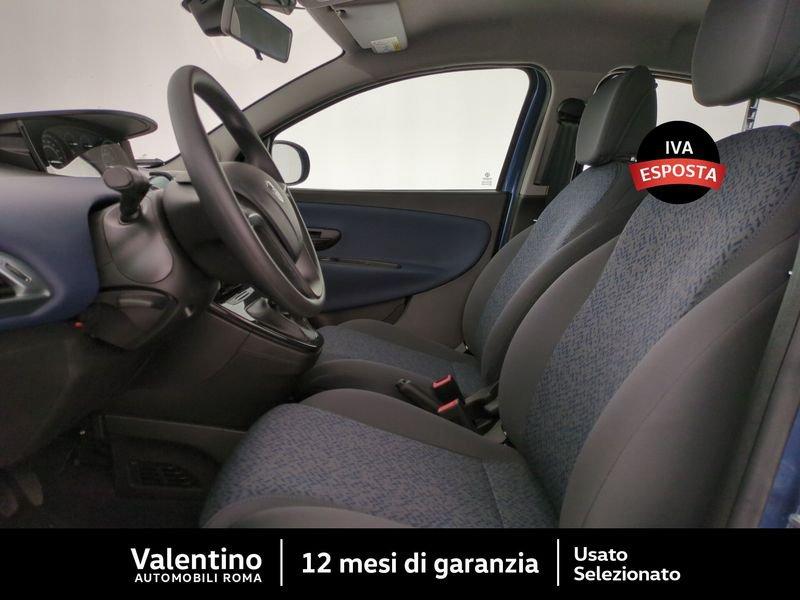 Lancia Ypsilon 1.0 FireFly 5 porte S&S Hybrid Silver Plus
