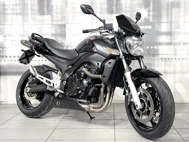 Suzuki GSR 600