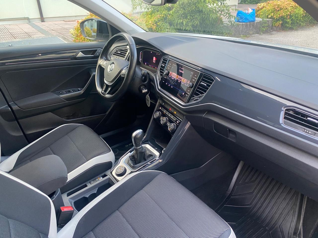Volkswagen T-Roc 2.0 TDI SCR 4MOTION Advanced Tech