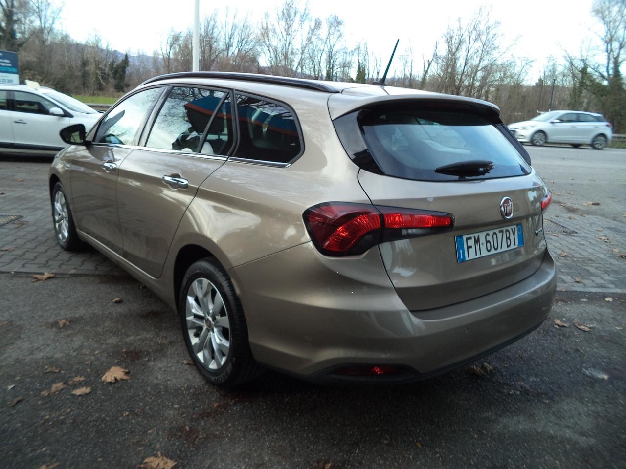 Fiat Tipo 1.6 Mjt S&S SW Lounge