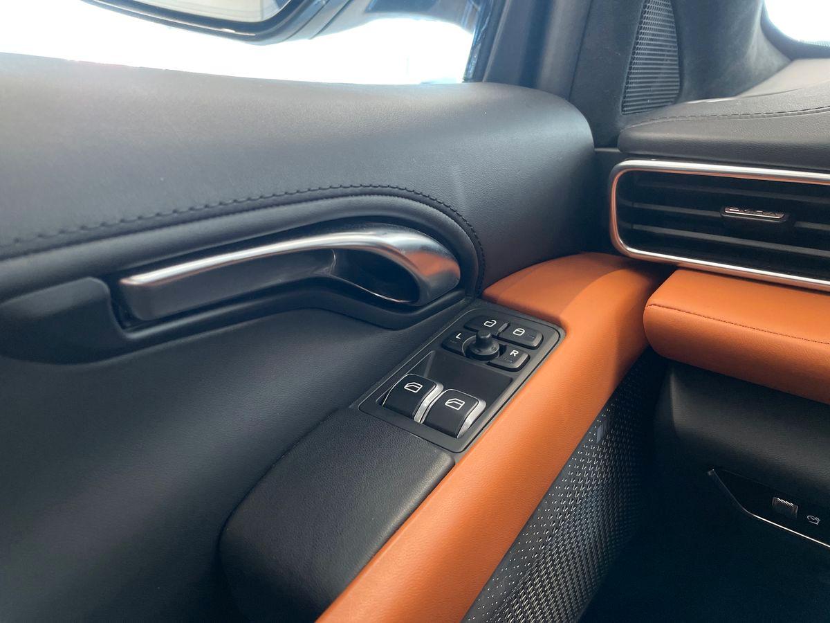 LOTUS Emira 2.0 I4 First Edition