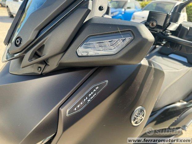 Yamaha X-Max 300 - 2024 a soli 66 euro al mese