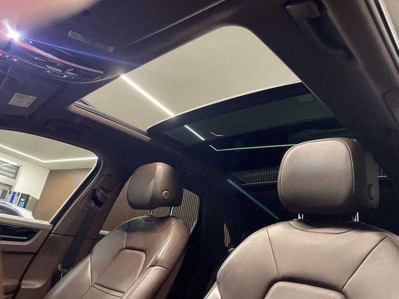 Porsche Cayenne 3.0 V6