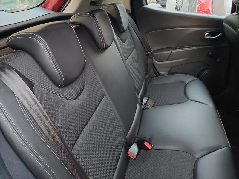 Renault Clio dCi 8V 90 CV 5 porte Duel
