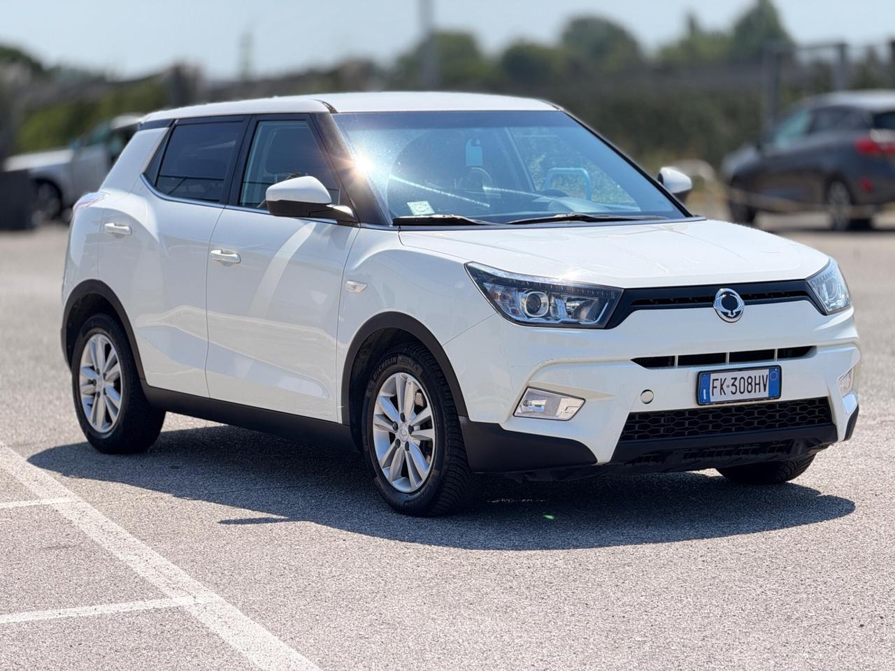 Ssangyong Tivoli 1.6d 2017 130 mila km garanzia 12 mesi