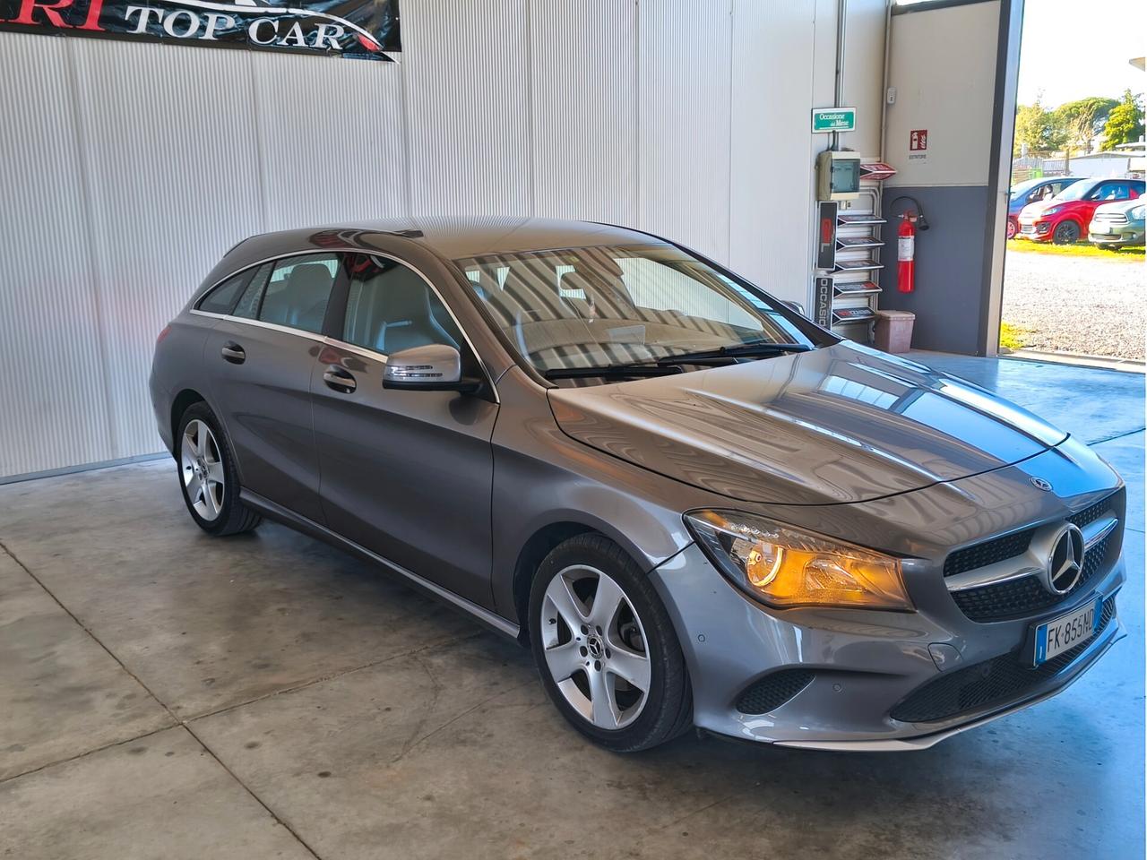 Mercedes-benz CLA 200d 4Matic Premium