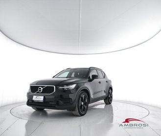 VOLVO XC40 T3 1.5 163cv