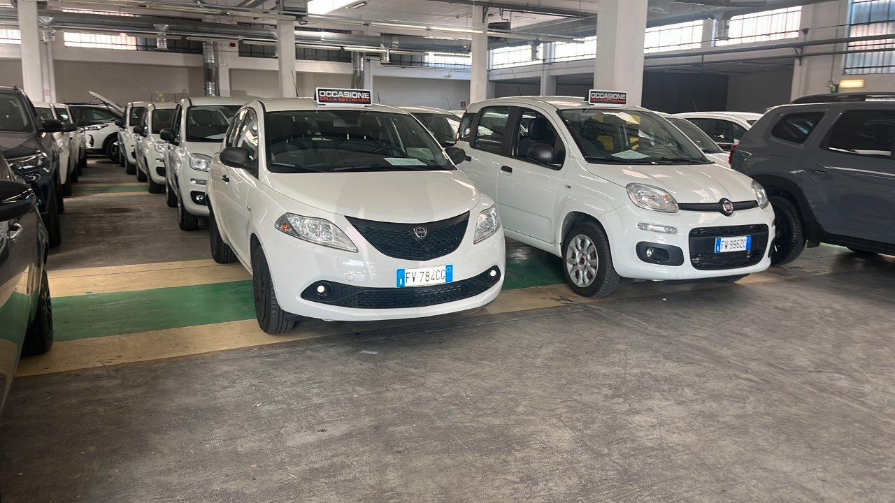 Lancia Ypsilon 1.2 69CV Start&Stop Elefantino Blu 1.2 69CV Start&Stop