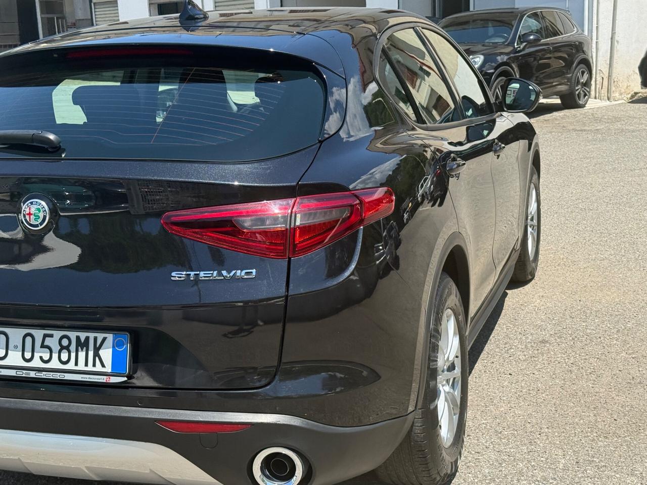 Alfa Romeo Stelvio 2.2 Turbodiesel 160 CV AT8 RWD Super