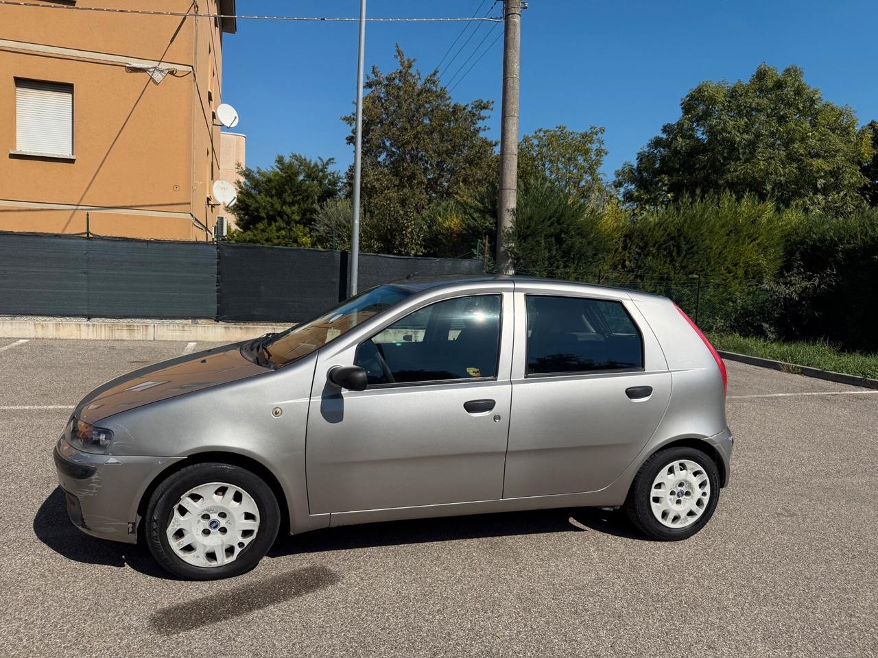 Fiat Punto 1.2 - NEOPATENTATI - BUONE CONDIZIONI -