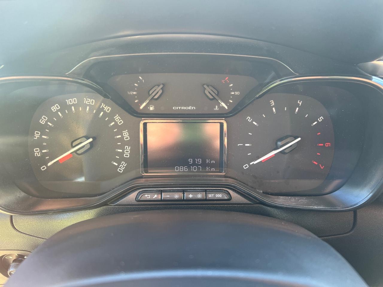 Citroen C3 1.2 PureTech 82CV Shine-2018"UNIPRO"