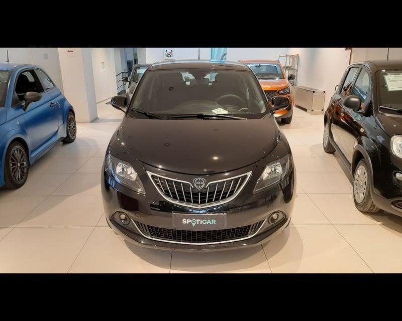 Lancia Ypsilon 1.0 FireFly 5 porte S&S Hybrid Gold