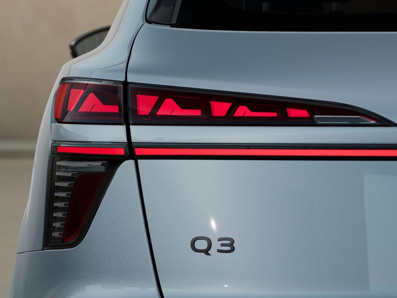Audi Q3 1.5 e-hybrid business 272cv s-tronic