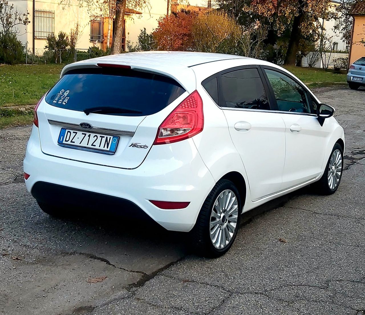 Ford Fiesta 1.4 5 porte Bz.- GPL Titanium