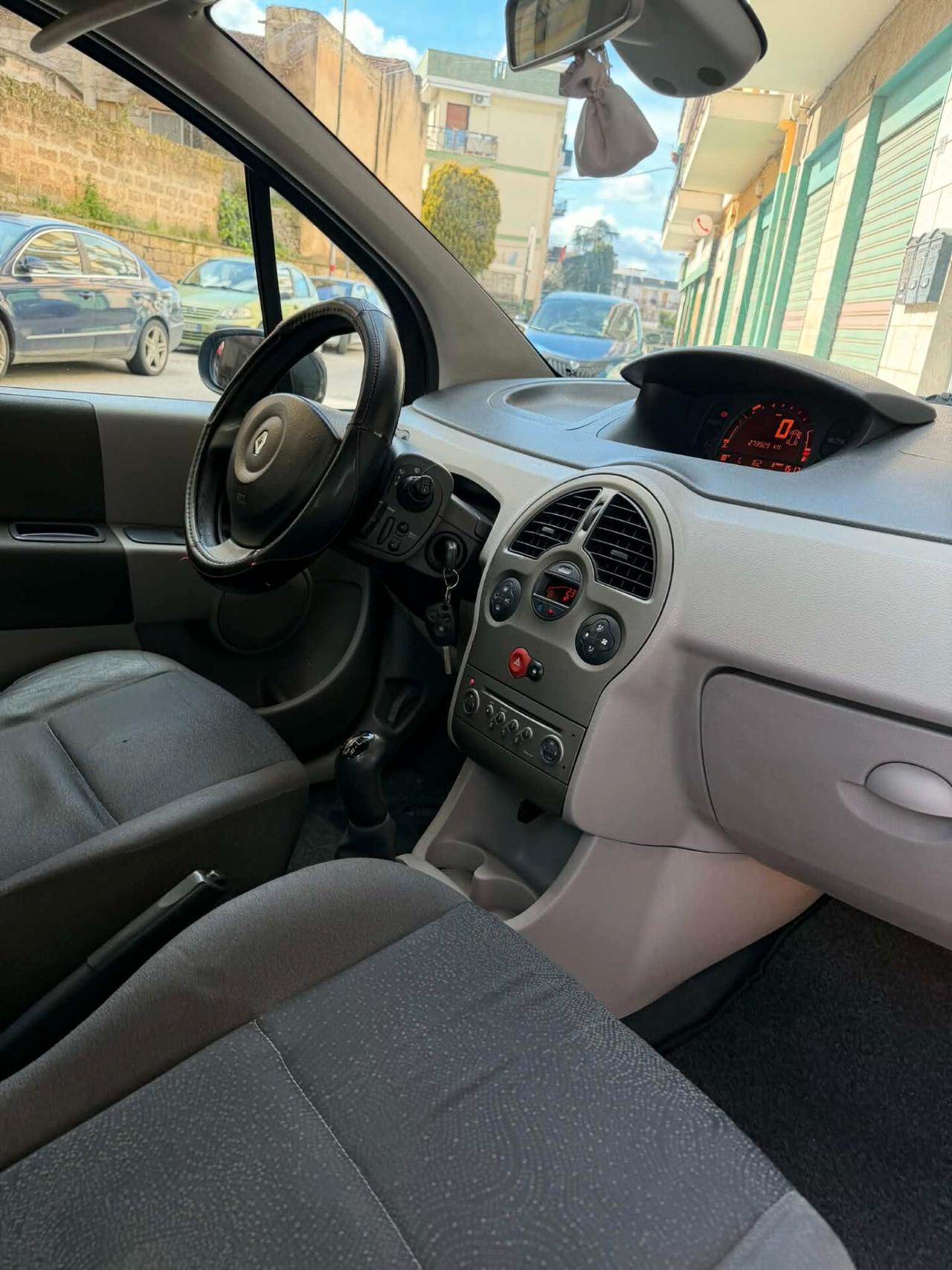 Renault Modus Grand 1.5 dCi 90CV Live