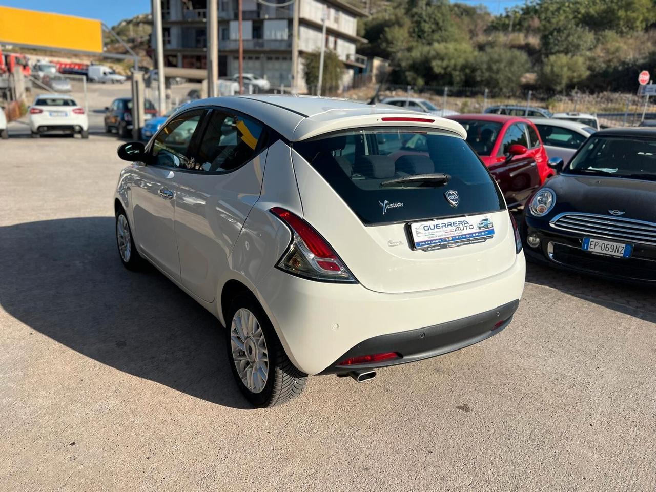 Lancia Ypsilon 1.3 MJT 16V 95 CV 5 porte S&S Silver KM 192MILA UNIC .PROP