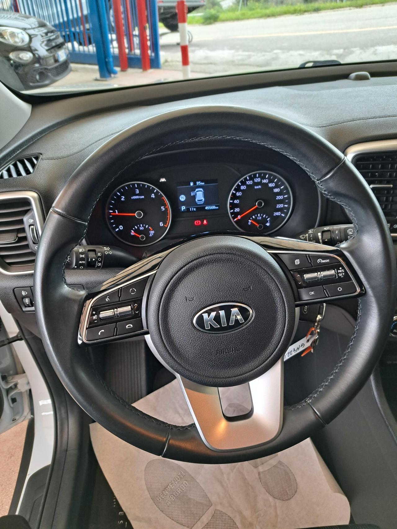 Kia Sportage 1.6 CRDI 136 CV 2WD Mild Hybrid Business Class