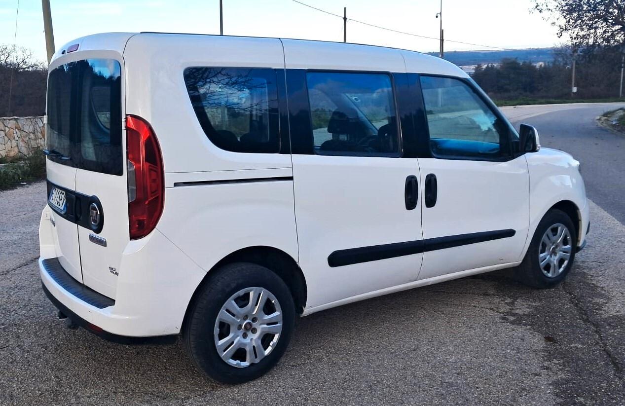 Fiat Doblò 1.3 MTJ Autocarro con gancio traino N1 5 posti
