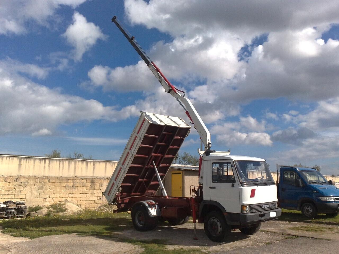 Iveco 109.14 RIBALTABILE + GRU' - 1986