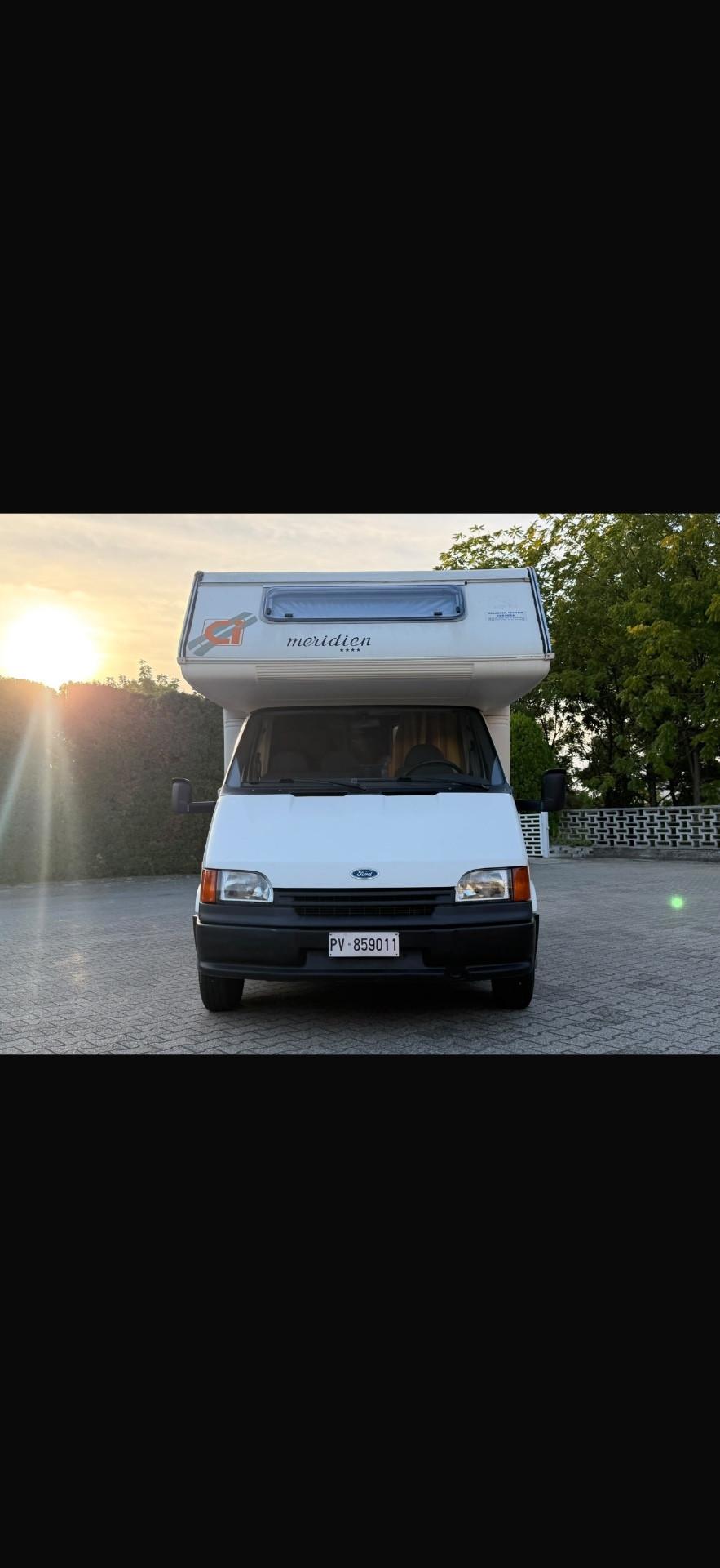 Ford Transit 100 2.5 diesel PL Kombi