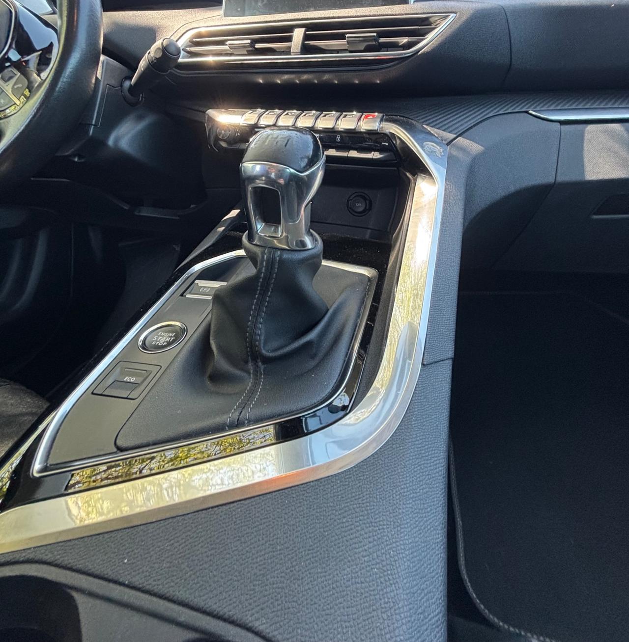 Peugeot 3008 BlueHDi 130 S&S Allure Pack