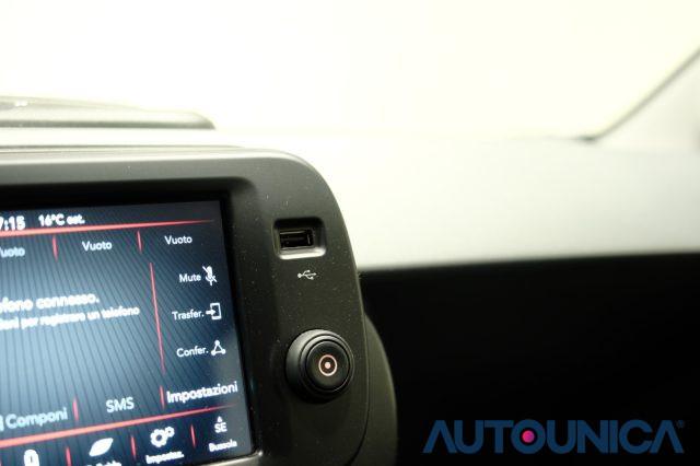 FIAT Panda 1.0 FIREFLY S&S HYBRID CITY CROSS NEOPATENTATI