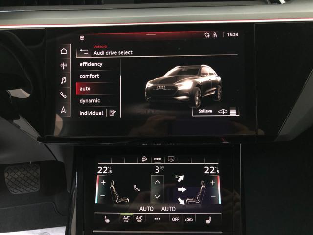 AUDI e-tron quattro