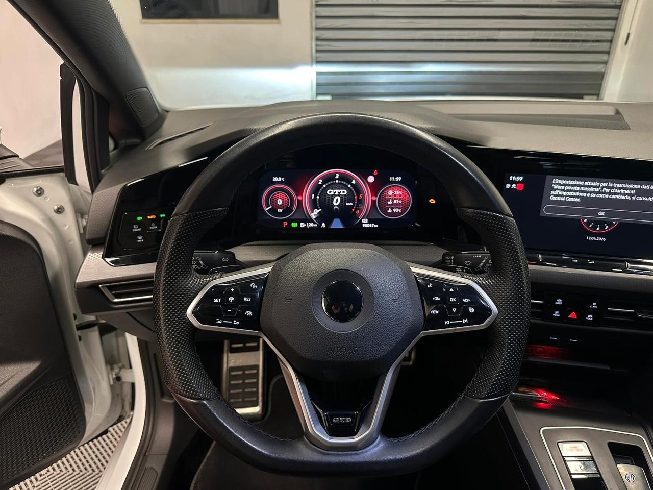 Volkswagen Golf 2.0 GTD DSG