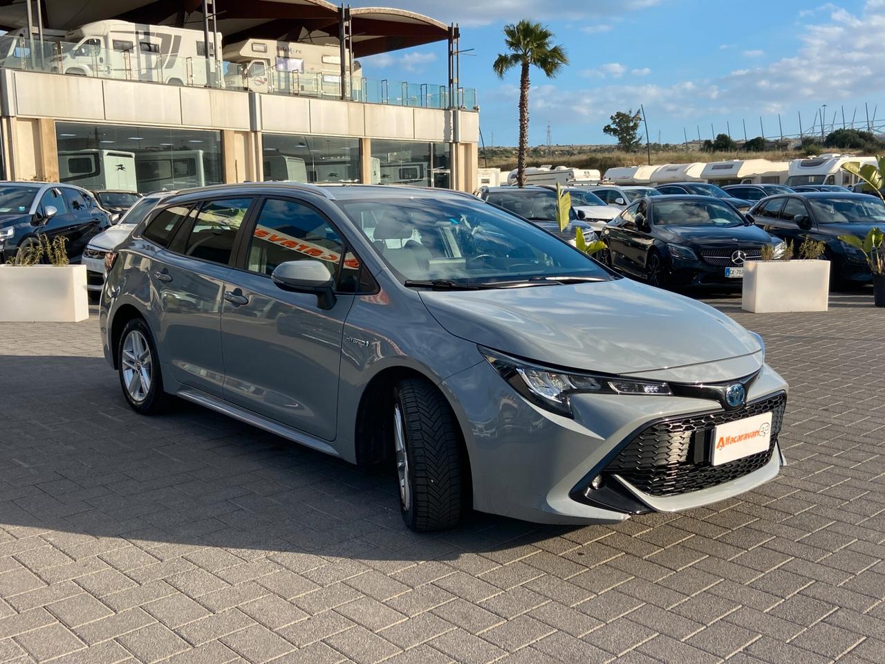 Toyota Corolla Touring Sports 1.8h Business Tech cvt