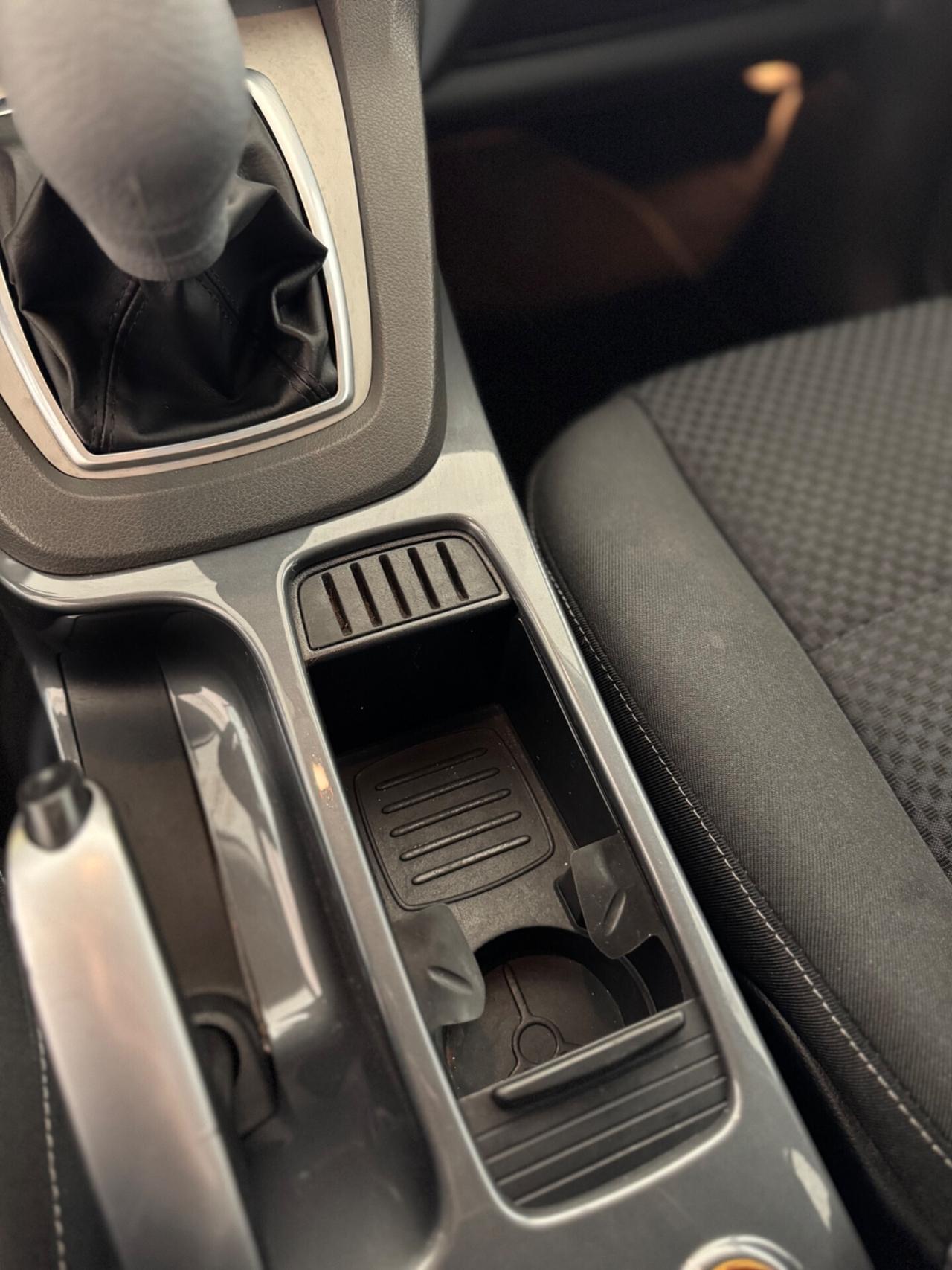 Ford C-Max 1.6 TDCi 90 CV Titanium