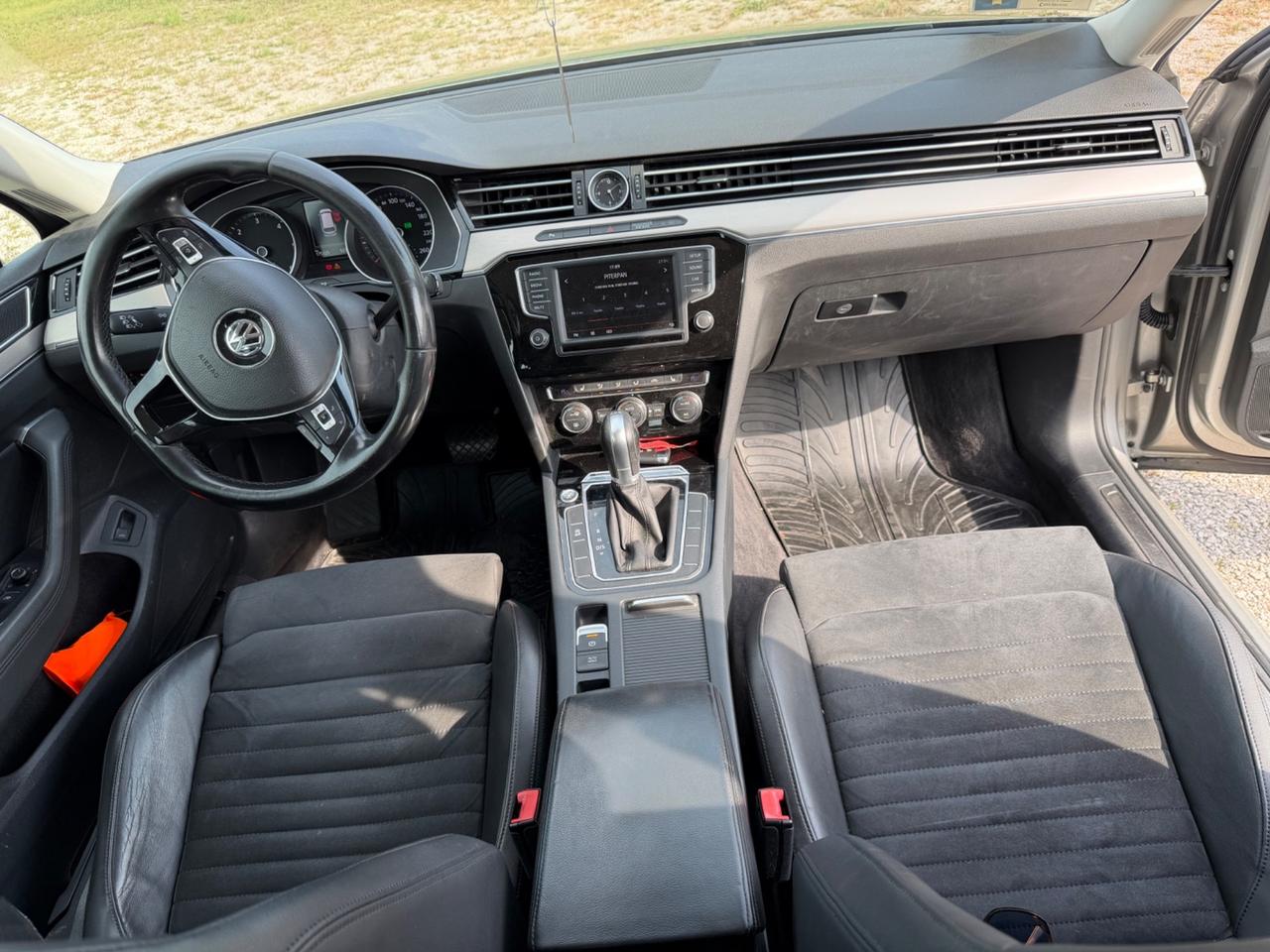 Volkswagen Passat Variant 2.0 TDI DSG Comfortline BlueMotion Technology
