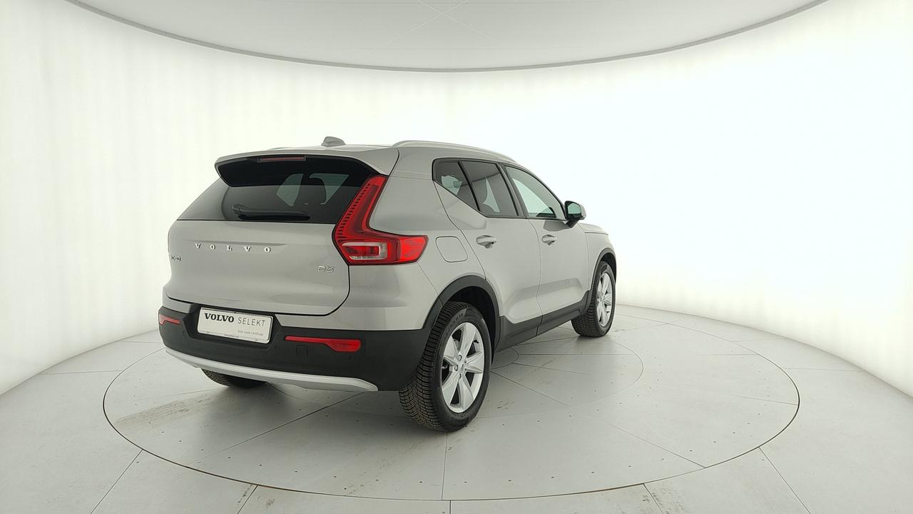 VOLVO XC40 2.0 b3 Core auto