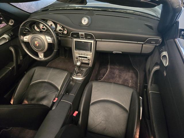 PORSCHE 911 Carrera 4S Cabriolet