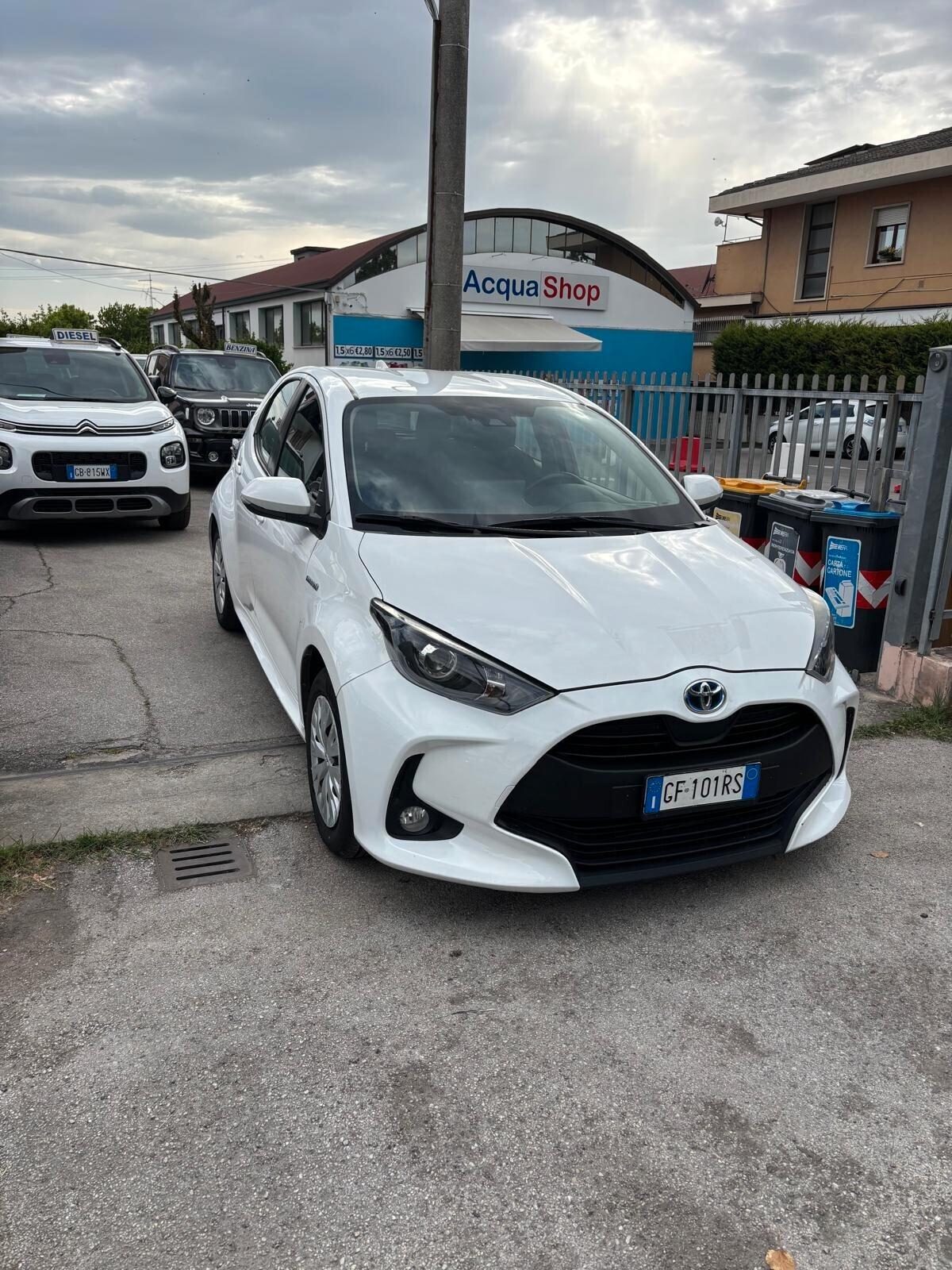 Toyota Yaris 1.5 Hybrid 5 porte Active NESSUN VINCOLO