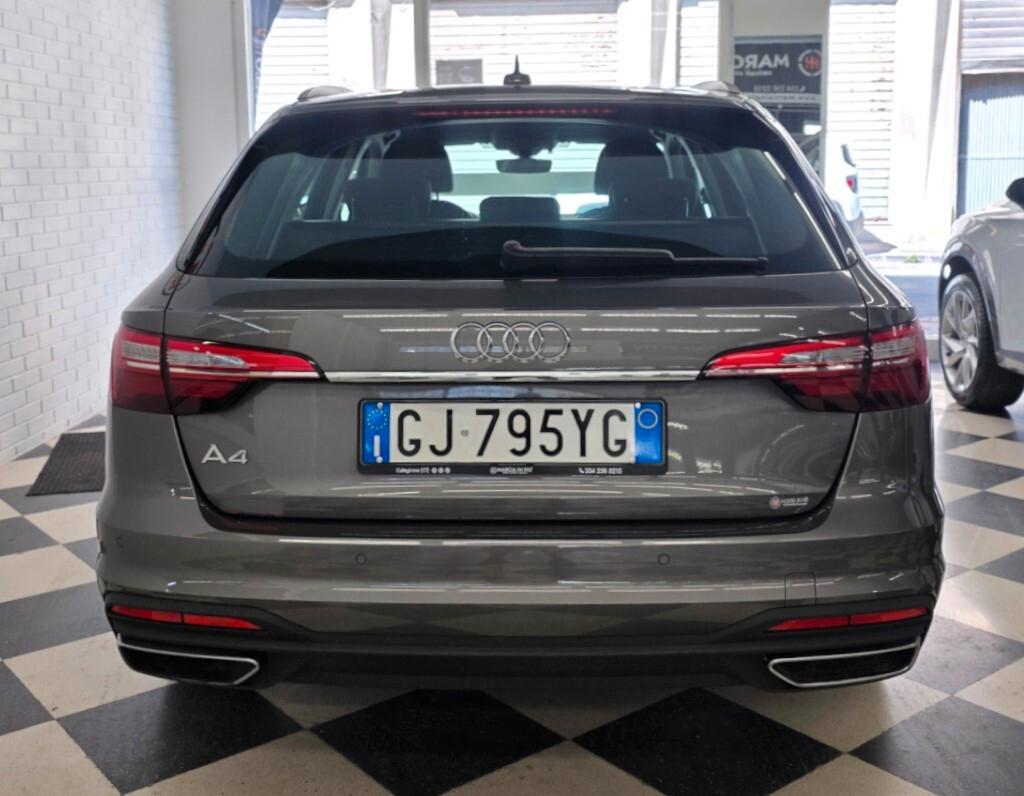 Audi A4 Avant 30 TDI/136 CV S tronic Business Advanced