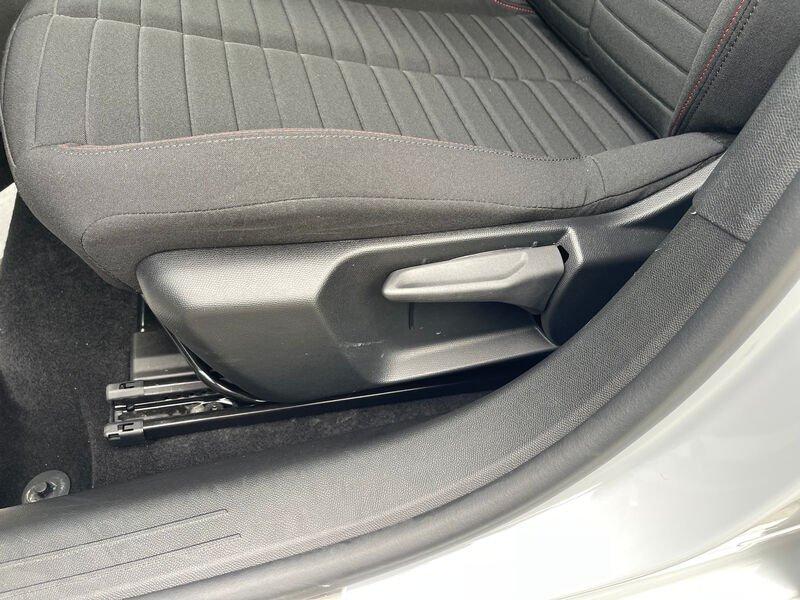 Lancia Ypsilon 1.2 mhev HF Line 110cv e-dct - AZIENDALE