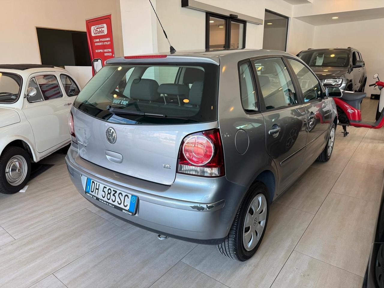 Volkswagen Polo 1.2/70CV 12V 5p. Trendline