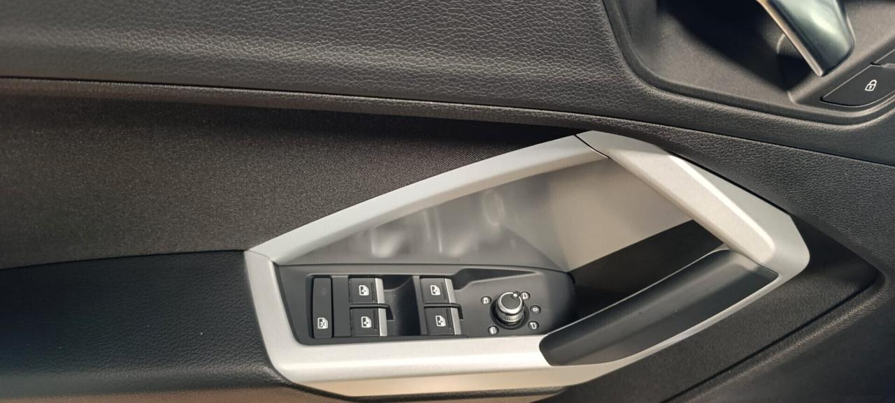 Audi Q3 35 TDI S tronic line edition