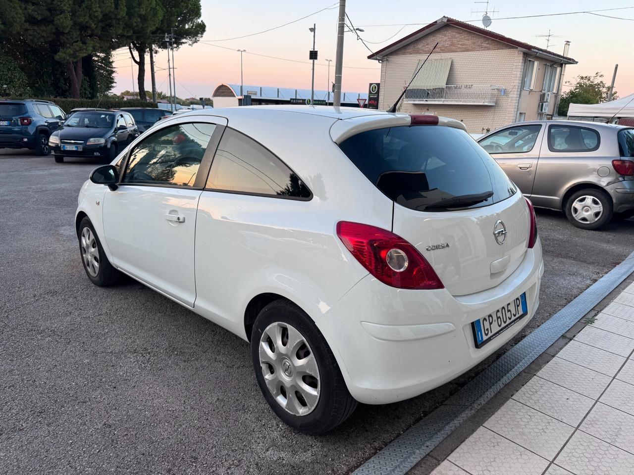 Opel Corsa 1.2 85CV 3 porte GPL-TECH Ecotec
