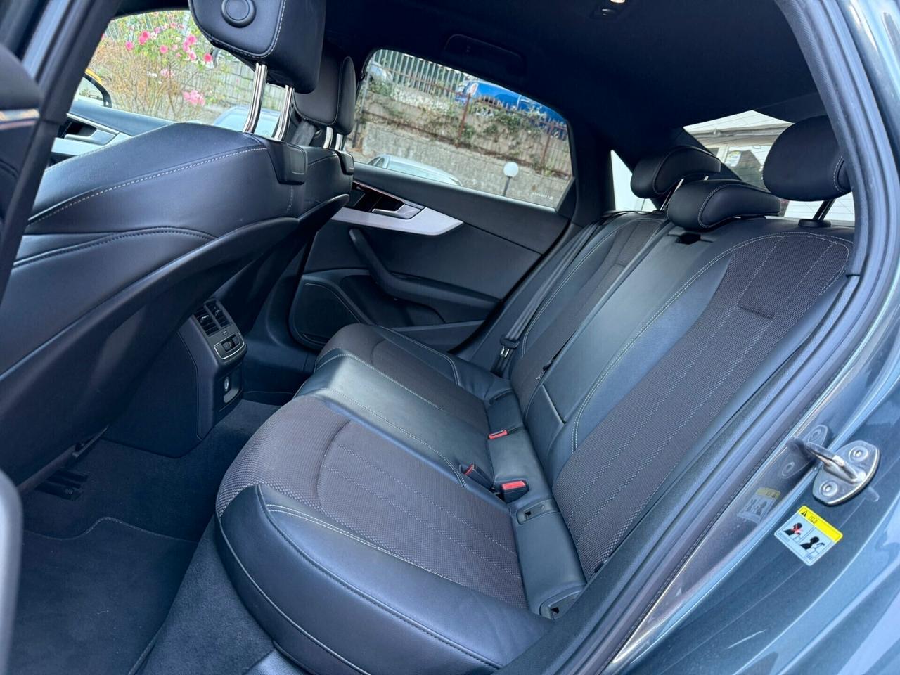 Audi A4 40 TDI quattro S tronic S line