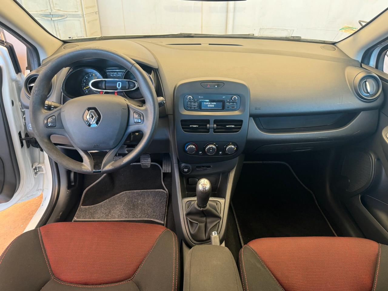 Renault Clio 1.2 75CV GPL - NEOPATENTATI 2014