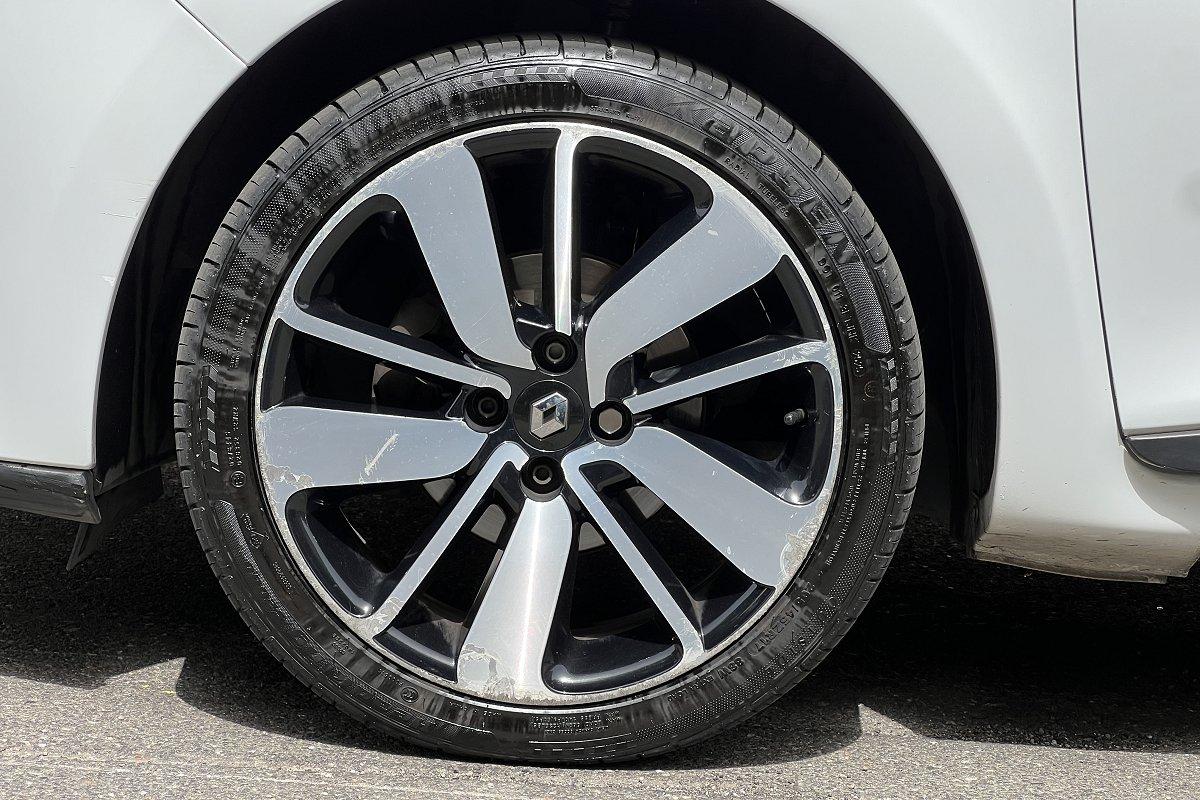 RENAULT Clio dCi 8V 90 CV EDC Start&Stop 5 porte Energy Duel