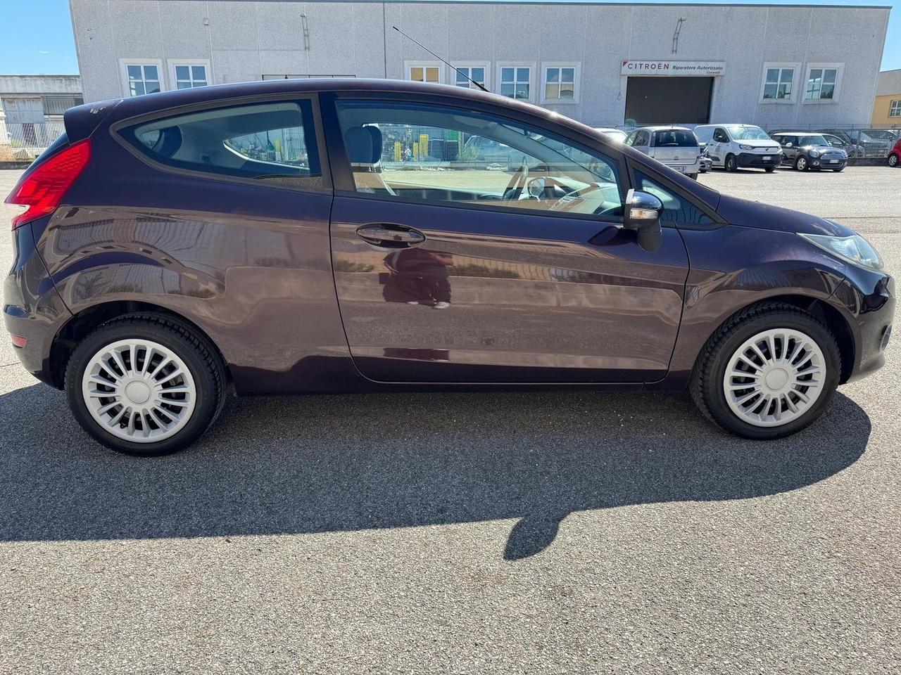FORD FIESTA 1.2 benz 3p Titanium 130000 km