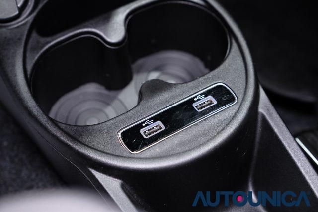 FIAT 500 1.0 HYBRID SPORT NEOPATENTATI